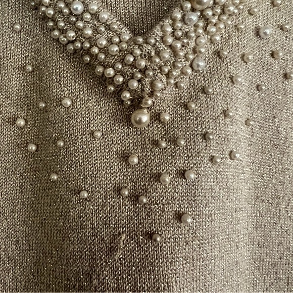 East 5th sparkly beaded collar minimalist long sleeve light sweater v-neck small - Picture 4 of 6